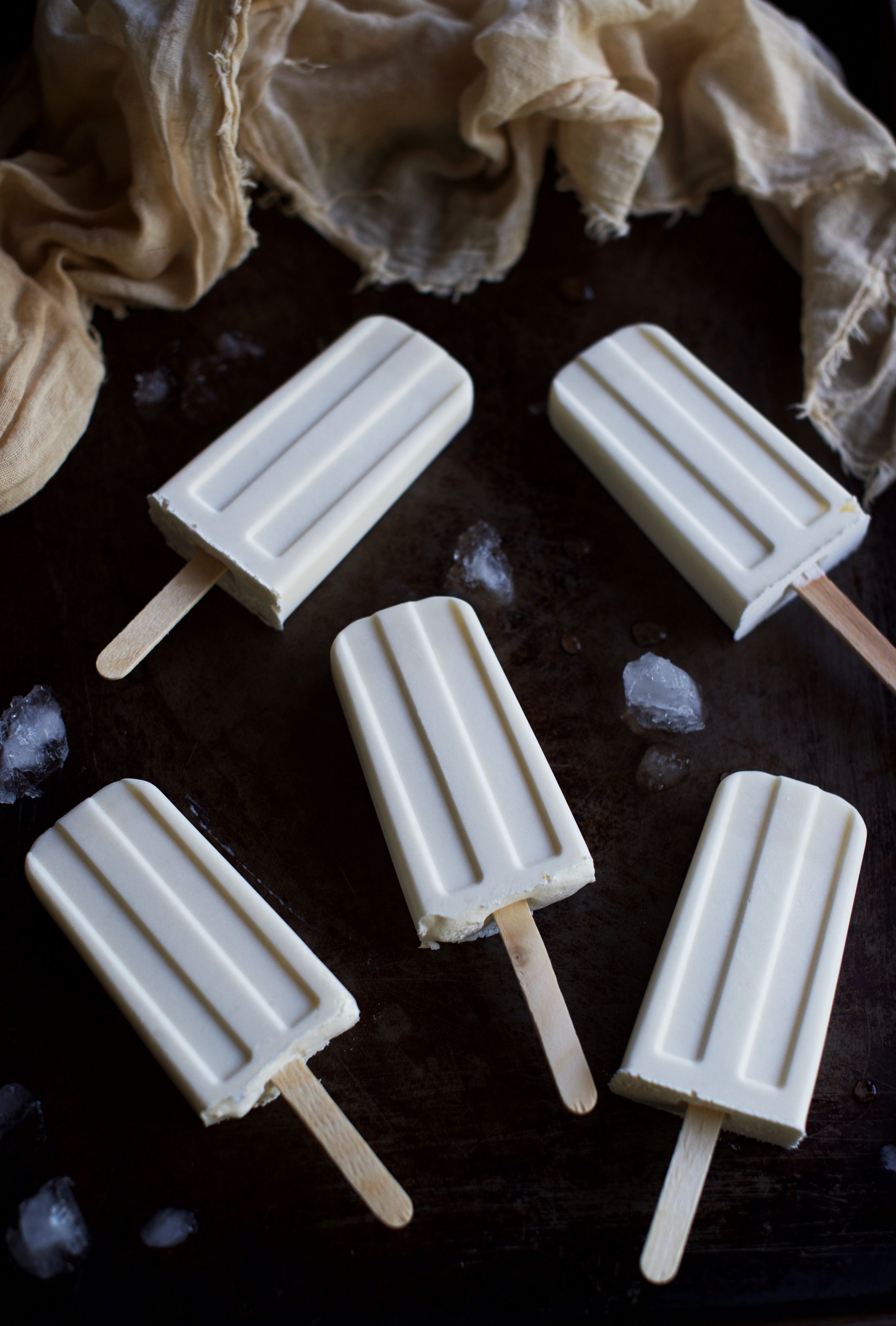 Low-Carb Root Beer Float Popsicles