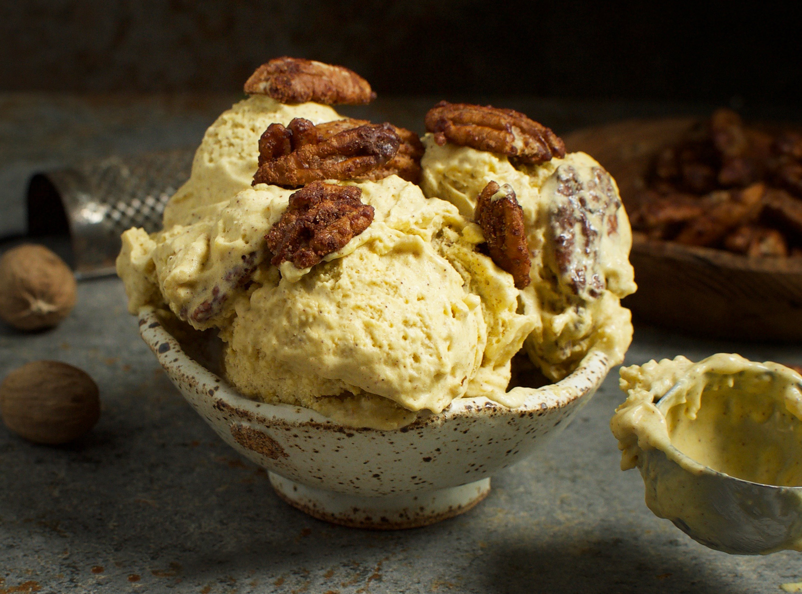 Low-Carb Candied Pecan Pumpkin Ice-Cream