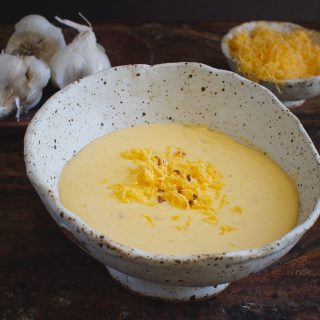 Low-Carb Cheddar Cheese Sauce in a bowl.