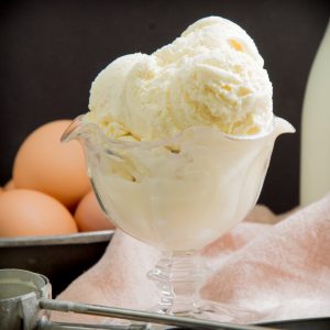 Low Carb Keto Vanilla Ice Cream in a sundae glass.