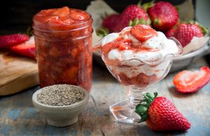 Keto Strawberry Sauce-Featured Image.