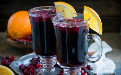 Low-Carb Cranberry Mulled Wine (Keto-Friendly)