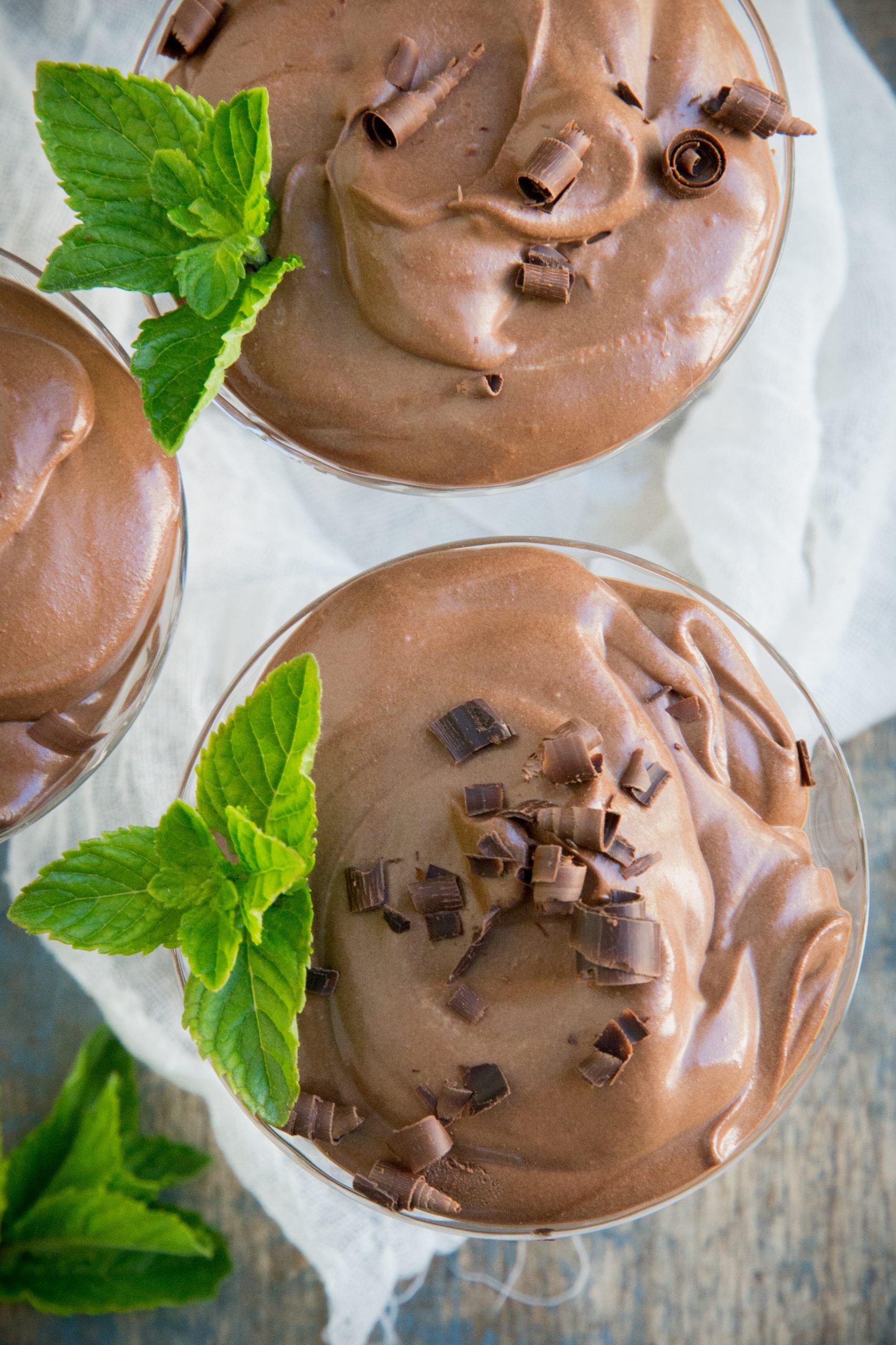 Overhead shot of easy low-carb chocolate mousse.