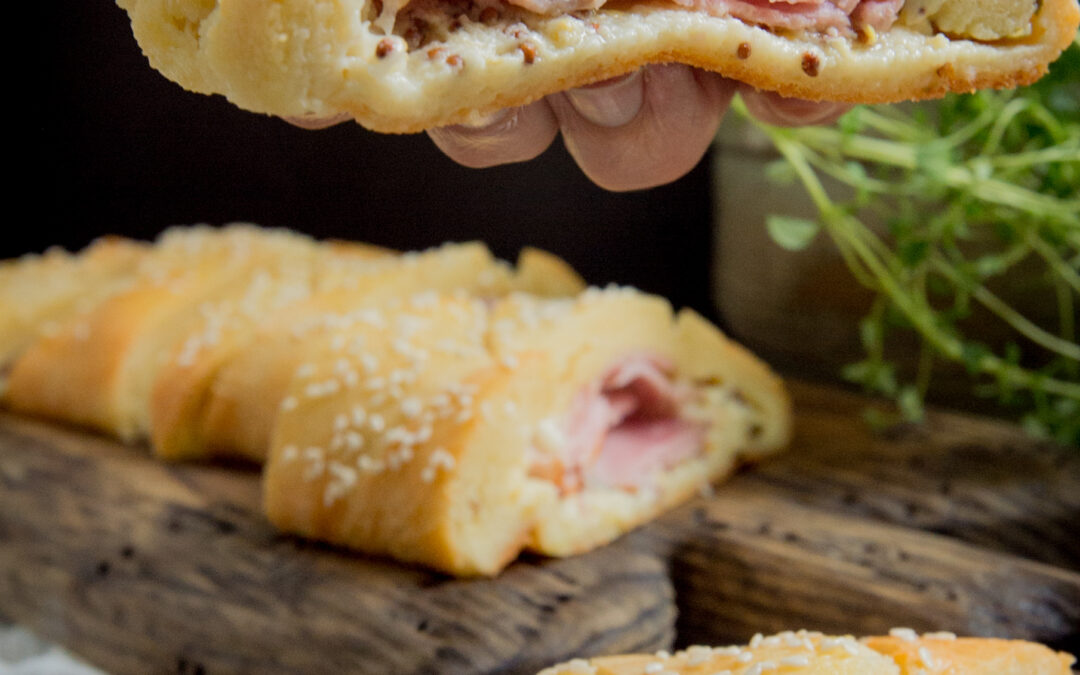 Low-Carb Ham and Cheese Sandwich Braid Recipe (Keto-Friendly)